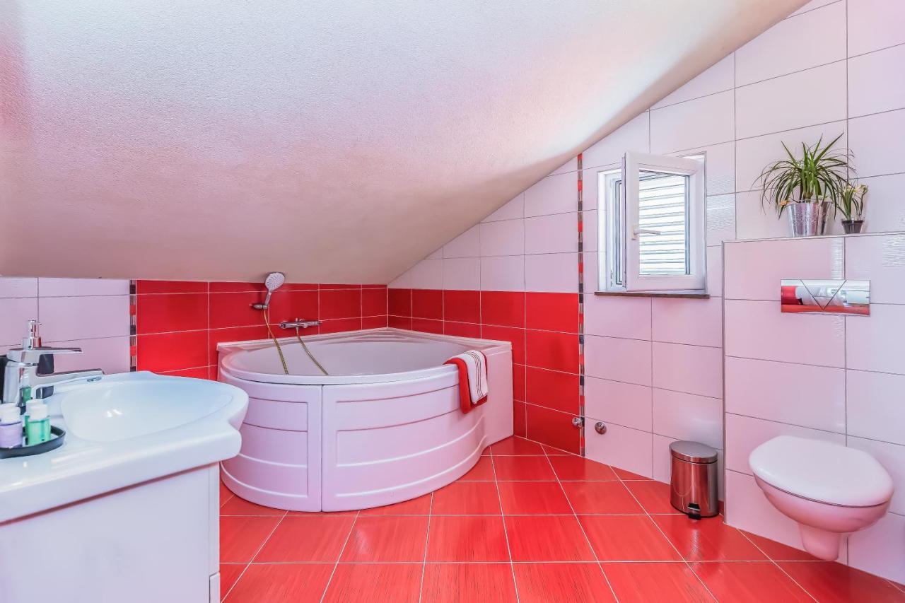 Apartmani Nikola 巴什卡沃达 外观 照片