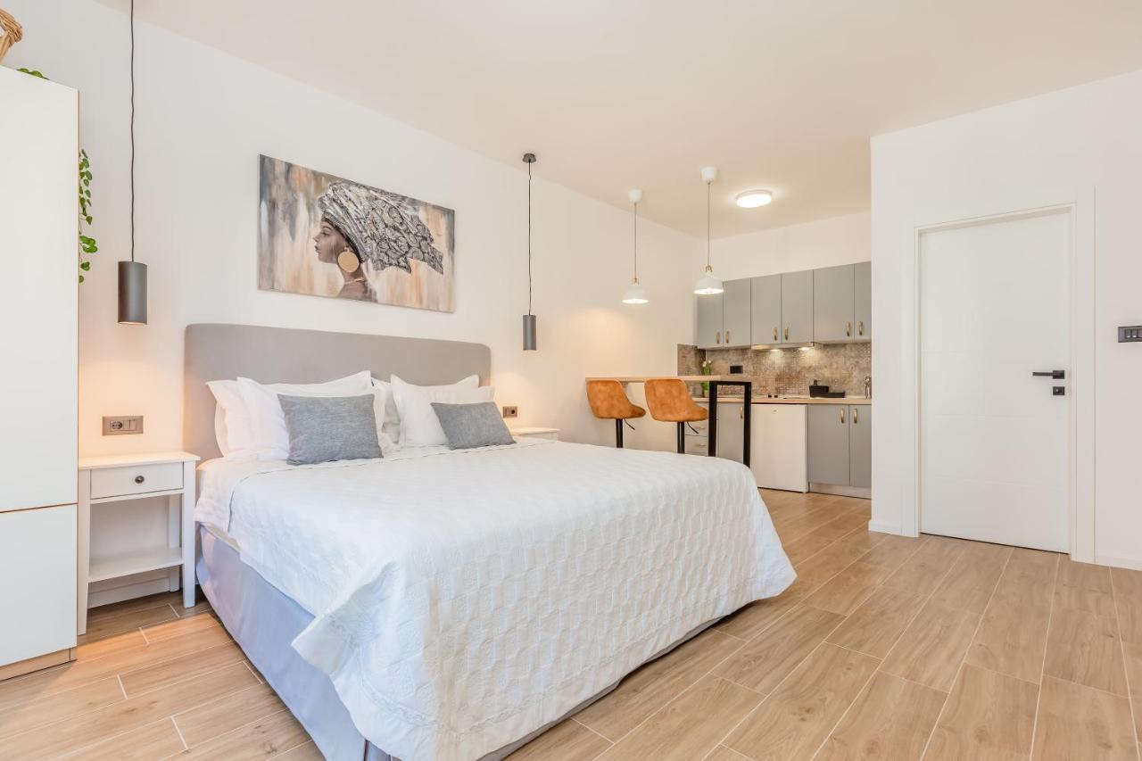 Apartmani Nikola 巴什卡沃达 外观 照片