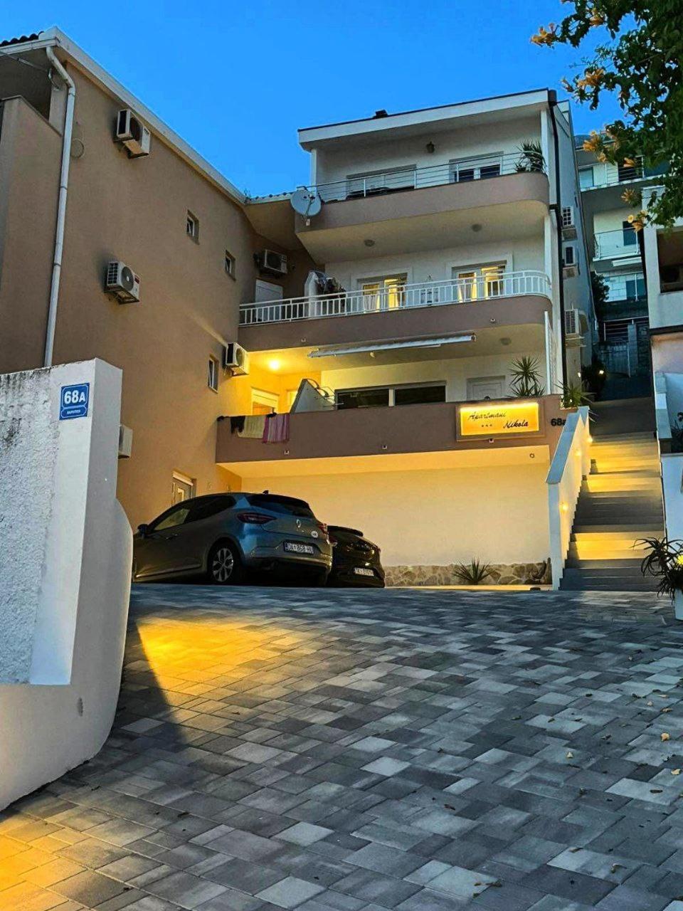 Apartmani Nikola 巴什卡沃达 外观 照片